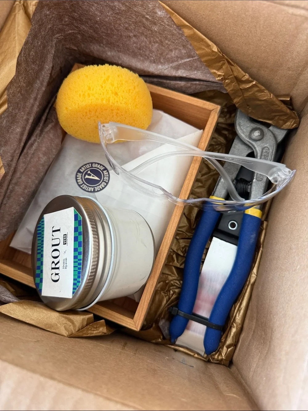 Verb Smooth Repair Oil PR Happy Medium Mosaic Tray Kit